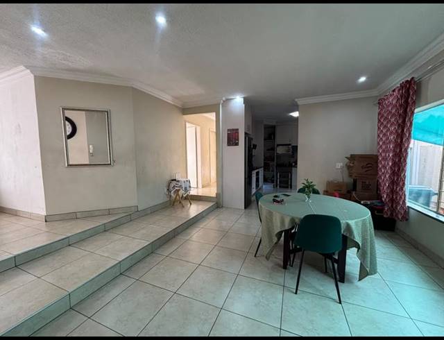 4 BEDROOM HOUSE FOR SALE IN DELAREY